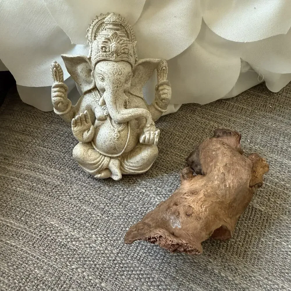Fish Tank Decorations Resin Elephant & Wood piece